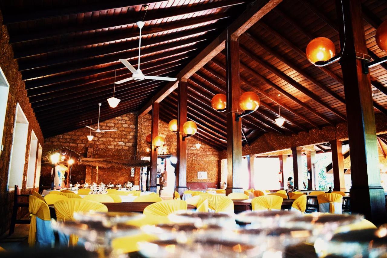Hotel Araliya Villa 발라피티야 외부 사진